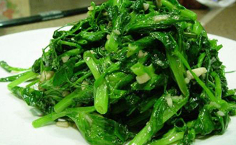 炒青菜变黄是什么原因 青菜怎么炒可以保色