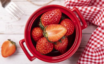 草莓可以治便秘吗 便秘吃草莓有效果吗