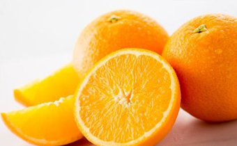 冬季经期可以吃橙子吗 大姨妈期间吃橙子会痛经吗