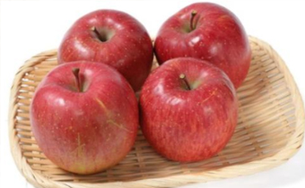 冬天来大姨妈能吃苹果吗 冬天来月经什么时候吃苹果好