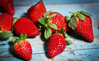 用什么洗草莓去农药 草莓去农药残留的方法