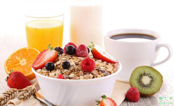上班族早餐怎么吃有营养 在家就能做的精致早餐省钱又省时1