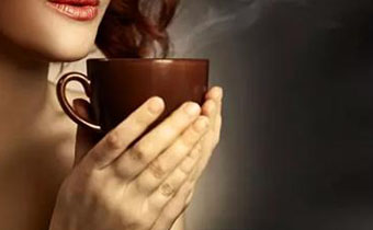 女性经期为何最好不喝咖啡 女性经期喝咖啡会怎么样