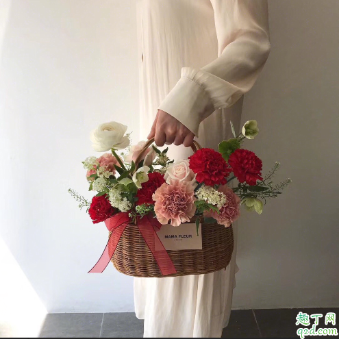 母亲节花束图片清新淡雅2019 母亲节送给妈妈的韩式花束及卡片攻略9