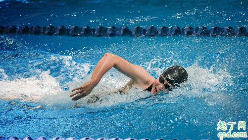 夏季游泳能够提高心血管系统的效率吗  经常游泳还有哪些好处1