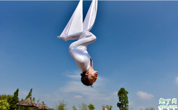 孕妇可以练空中瑜伽吗 如何快速掌握空中瑜伽技巧2