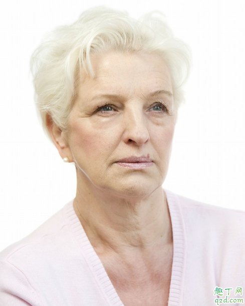 女性衰老最明显的是在哪一个部位 如何面对衰老最好3