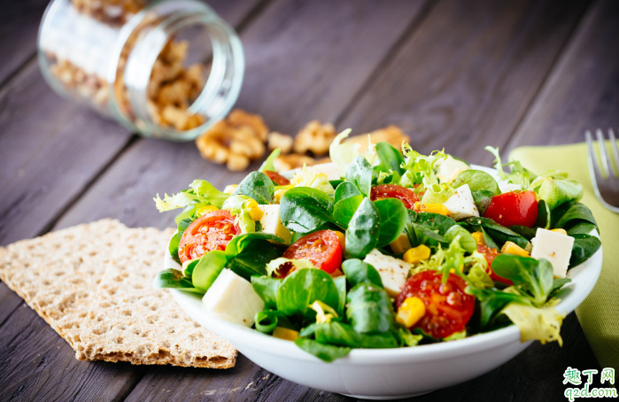 生菜沙拉能减肥吗 生菜沙拉可以当主食吗8
