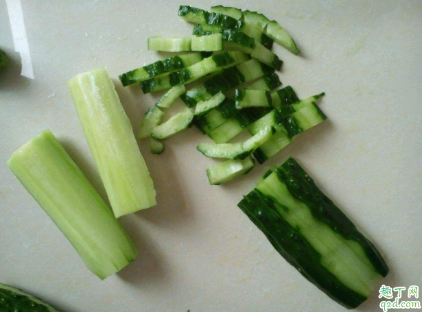 黄瓜生菜可以一起吃吗 生菜和什么食物一起吃有营养2