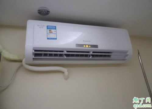空调房里把水放在哪个位置最有效 空调房太燥怎么解决1
