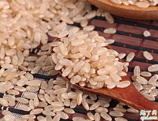 将大米换成糙米可以减肥吗 糙米减肥餐的做法大全1