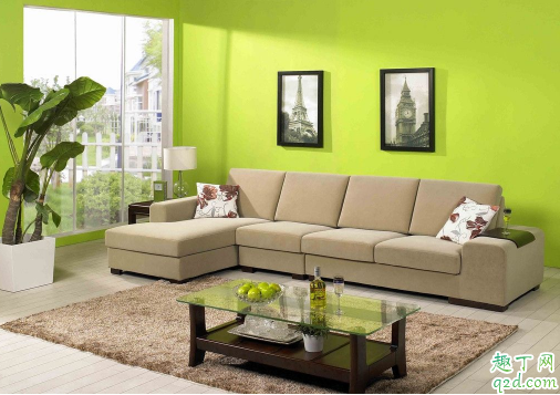放在客厅的沙发用什么颜色好 客厅摆放沙发的禁忌都有哪些20191