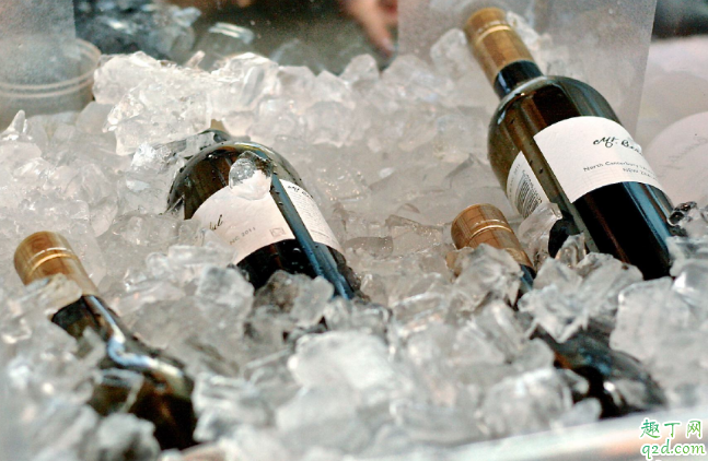 葡萄酒可以冰着喝吗 葡萄酒温度多少好喝3