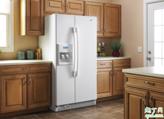冰箱怎么洗最好的方法 冰箱能用消毒水洗吗3