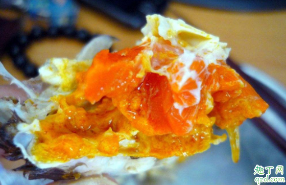用蟹黄可以做什么菜 蟹黄和什么一起烧好吃1