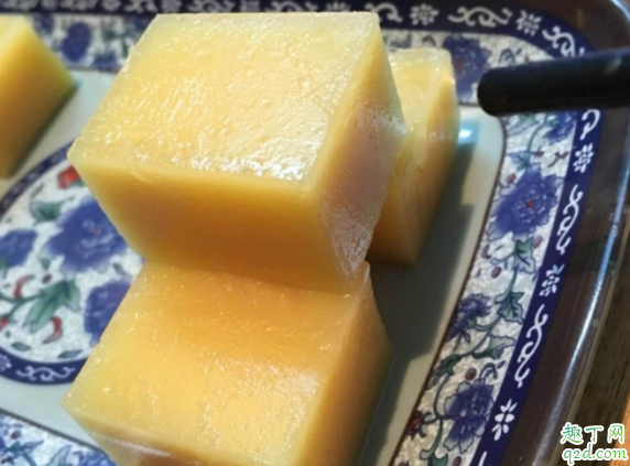 豌豆黄是用什么食材做的 豌豆黄怎么做好吃窍门1