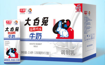 光明大白兔奶糖风味牛奶多少钱一瓶 光明大白兔奶糖风味牛奶好喝吗