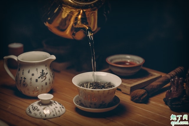 喝茶可以降尿酸高吗 喝茶对降尿酸有好处吗1