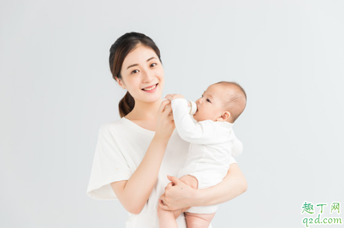 孕妇提前准备宝宝衣服容易早产吗 孕妇提前准备宝宝衣服有什么讲究3