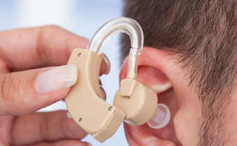 助听器聋哑人能不能带 聋哑人戴上助听器能听到吗