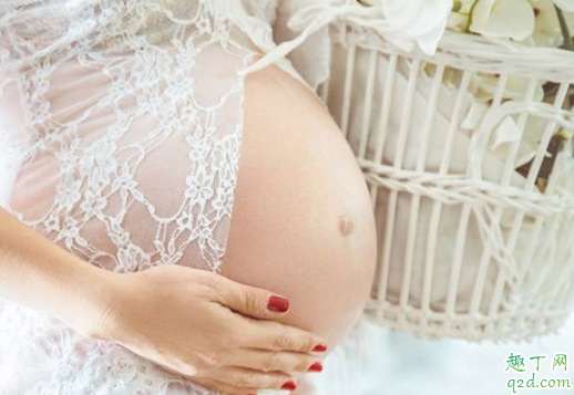 孕期侧睡会压着宝宝吗 孕期侧睡压肚子一般有影响吗3