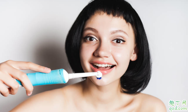 电动牙刷对牙结石有用吗 常用电动牙刷对牙齿有啥益处1