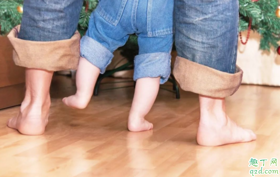 宝宝几岁可以开始走路 如何正确帮宝宝学走路