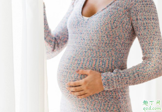 孕晚期肚脐黑色物能扯吗 孕晚期肚脐黑色分泌物怎么清理2