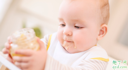 宝宝吃米粉老吐是什么原因 宝宝吃米粉老吐怎么解决3