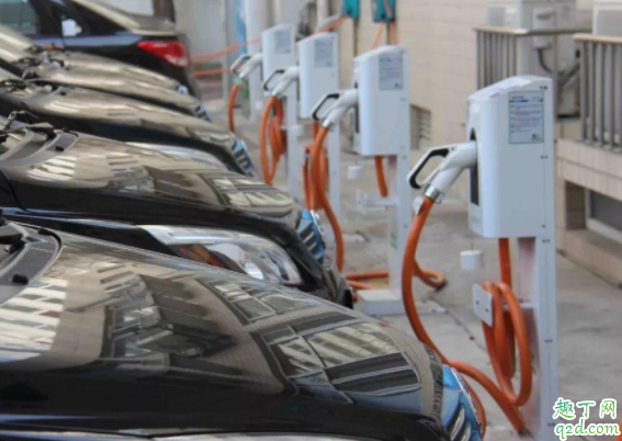 新能源电动汽车充电怎么充 新能源汽车性能如何4