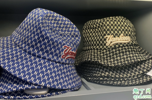gucci和mlb联名渔夫帽哪个色好看 mlb新款印花买蓝色还是黑色1
