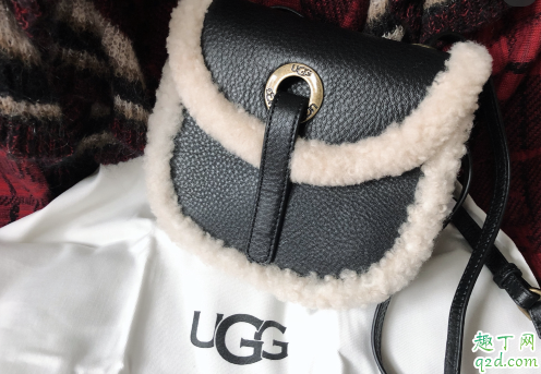 ugg2019新款秋冬包包多少錢 ugg2019新款秋冬包包有幾個(gè)顏色3