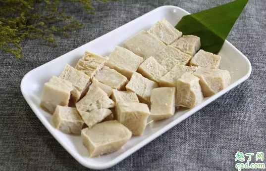冻豆腐可以用能豆腐做吗 冻豆腐用老豆腐还是嫩豆腐2