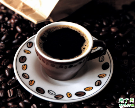 美式|美式咖啡意式咖啡哪个好喝 在家煮咖啡简单的步骤