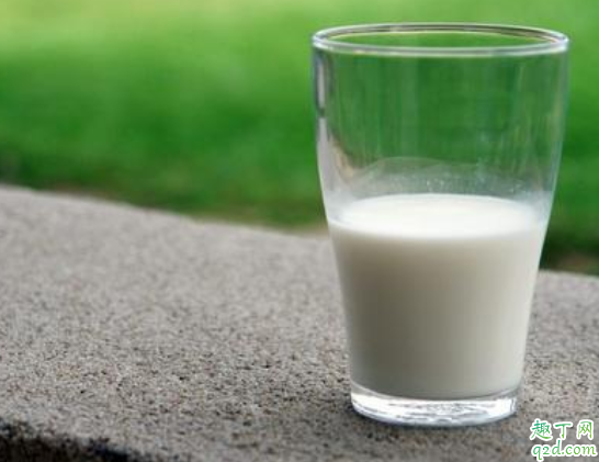 尿酸高的人可以喝脱脂奶粉吗 脱脂奶有营养吗1