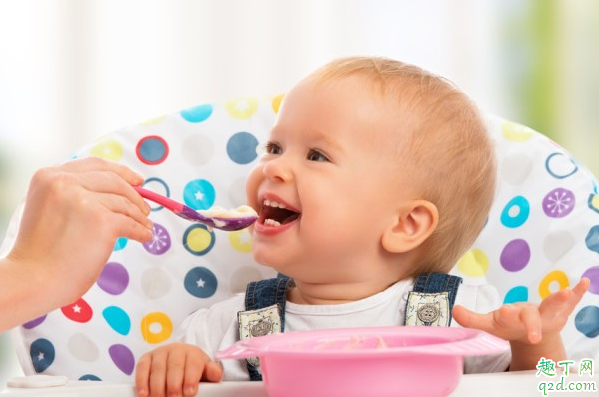 宝宝|小孩9个月可以吃肉吗 小孩9个月吃肉要注意什么