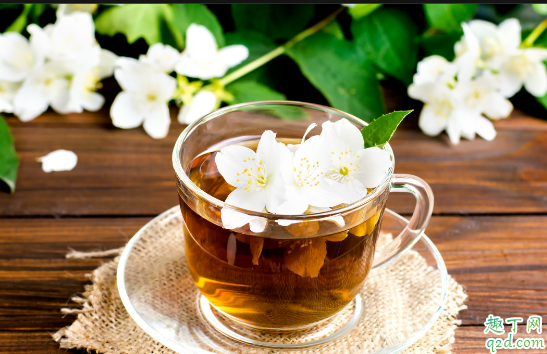茉莉花茶里的花是越多越好吗 怎么辨别茉莉花茶的好坏3