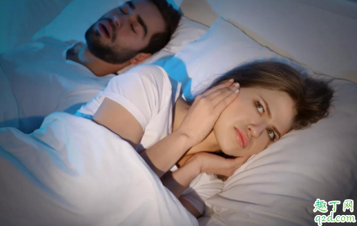 打呼噜有什么好的办法可以控制一下 睡觉会打呼噜是不是病1