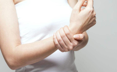 手腕处腱鞘炎必须要做手术吗 如何避免腱鞘炎复发
