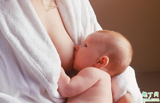新生儿什么时候戒奶睡最好 新生儿哪种奶睡需要戒1