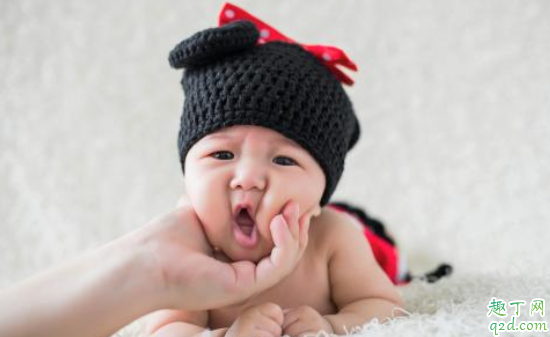婴儿咳嗽好像有痰是什么原因 婴儿喉咙有痰如何去痰2