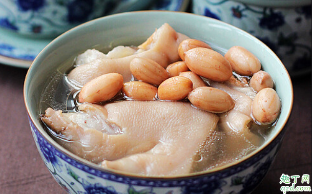 花生|煲好的花生猪蹄汤为什么有焦味 花生猪蹄汤有焦味是怎么回事