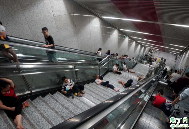 重庆最深的地铁站在那里 重庆最深的地铁站几号出口4