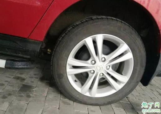 汽车轮胎一定要换原厂的那种吗 卡车轮胎什么花纹比较好4