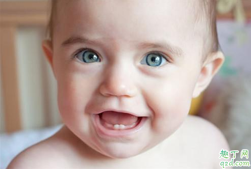 宝宝出牙一般在几个月 宝宝出牙有什么状态3
