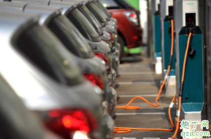 为什么电动汽车买的人少 电动汽车会全面普及吗 4