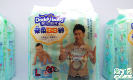 新生儿纸尿裤多久可以换 什么是宝宝换尿不湿的信号呢3
