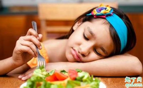 小孩|小孩吃饭就出汗怎么办 小孩吃饭出汗是缺钙吗
