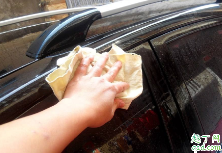 汽车店的泡沫伤车漆吗 洗车店的洗车液是什么做的3