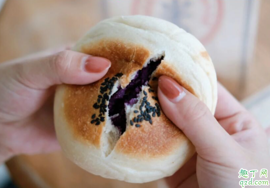 喜茶紫米紫薯米面包多少钱一个 喜茶紫米紫薯米面包好吃吗2
